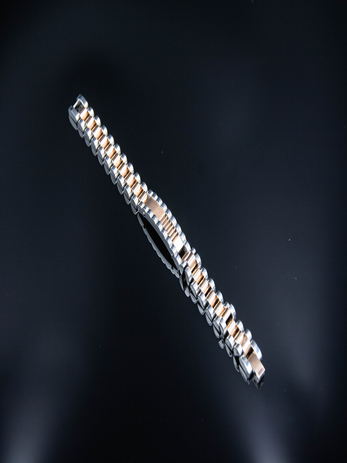 O&M stainless steel watch strap bracelet 8 inches silver&champagne color THE CLASSICO