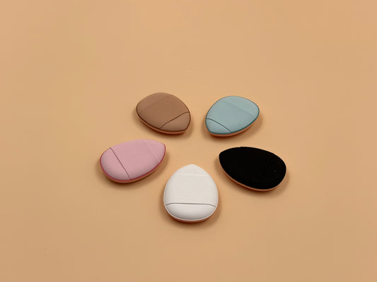 5 Pcs Finger Puff, Mini Finger Makeup Puff, Super Soft Beauty Makeup Tools for Foundation, Repair Cream, Concealer, Eye Shadow, Beauty Makeup Tools (5 Color 1 Set)