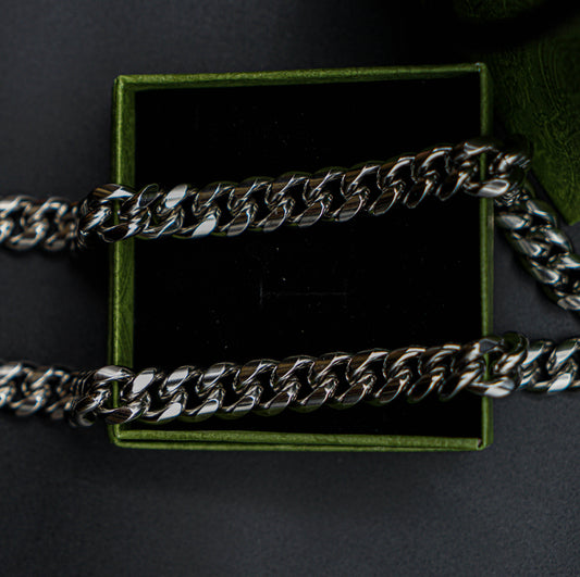 O&M Cut Miami Men's Cuban Link Chain Necklace, Silver Chain for Men Boys Women, Hip-Hop & Cool Style, 316L Stainless Steel