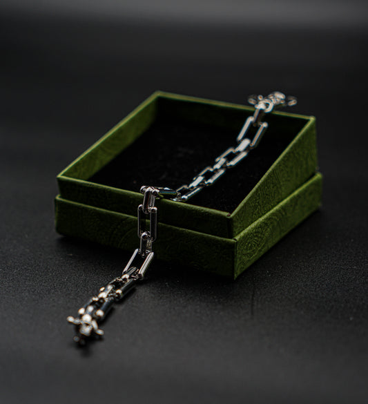 O&M Diamond Cut Miami Men's Cuban Link Chain Necklace